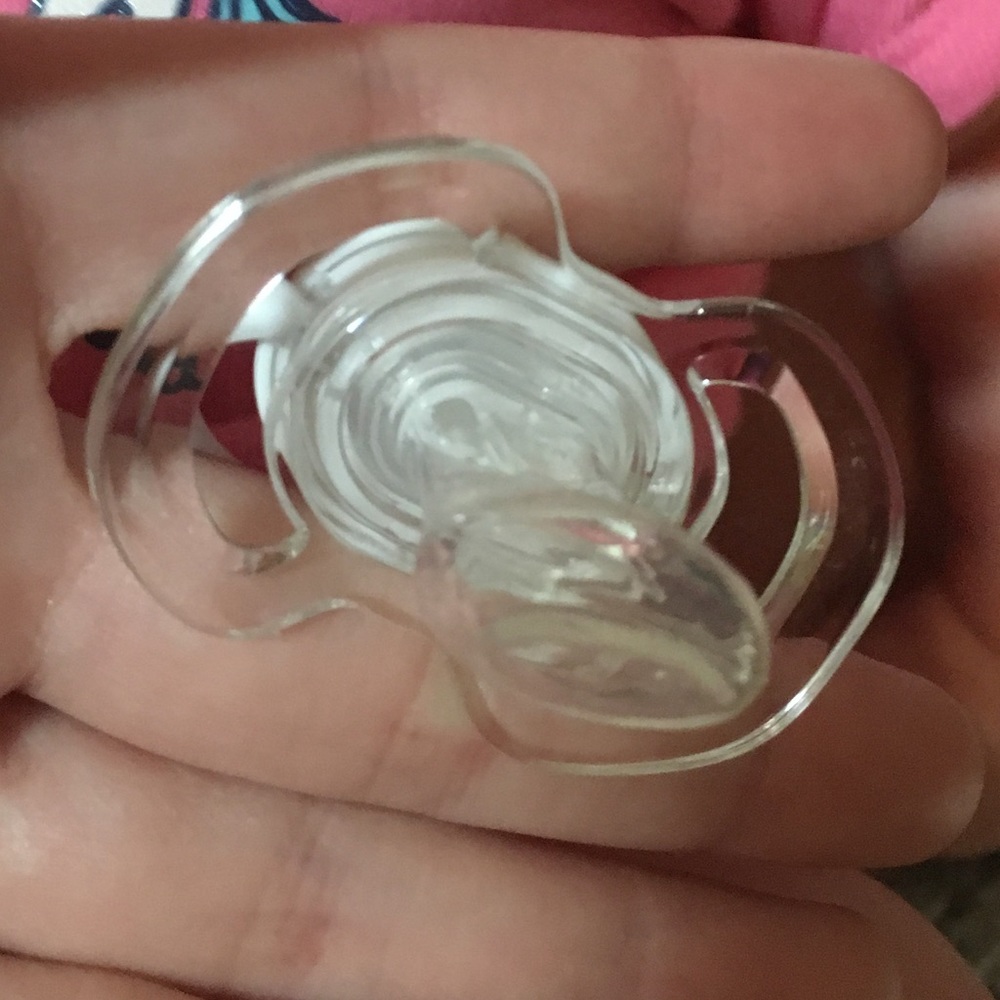 Pacifiers & accessories - Picture 4 of 5
